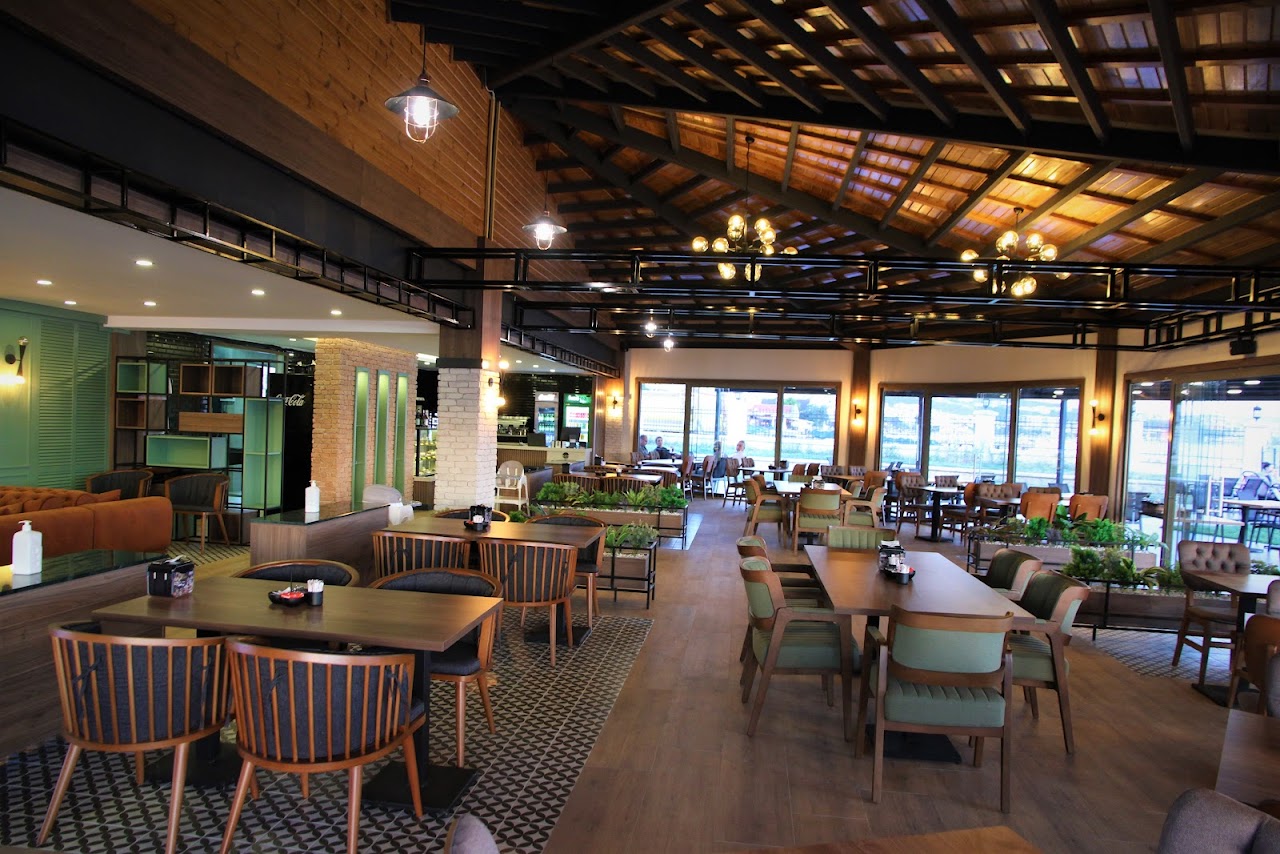 Revgan Restaurant