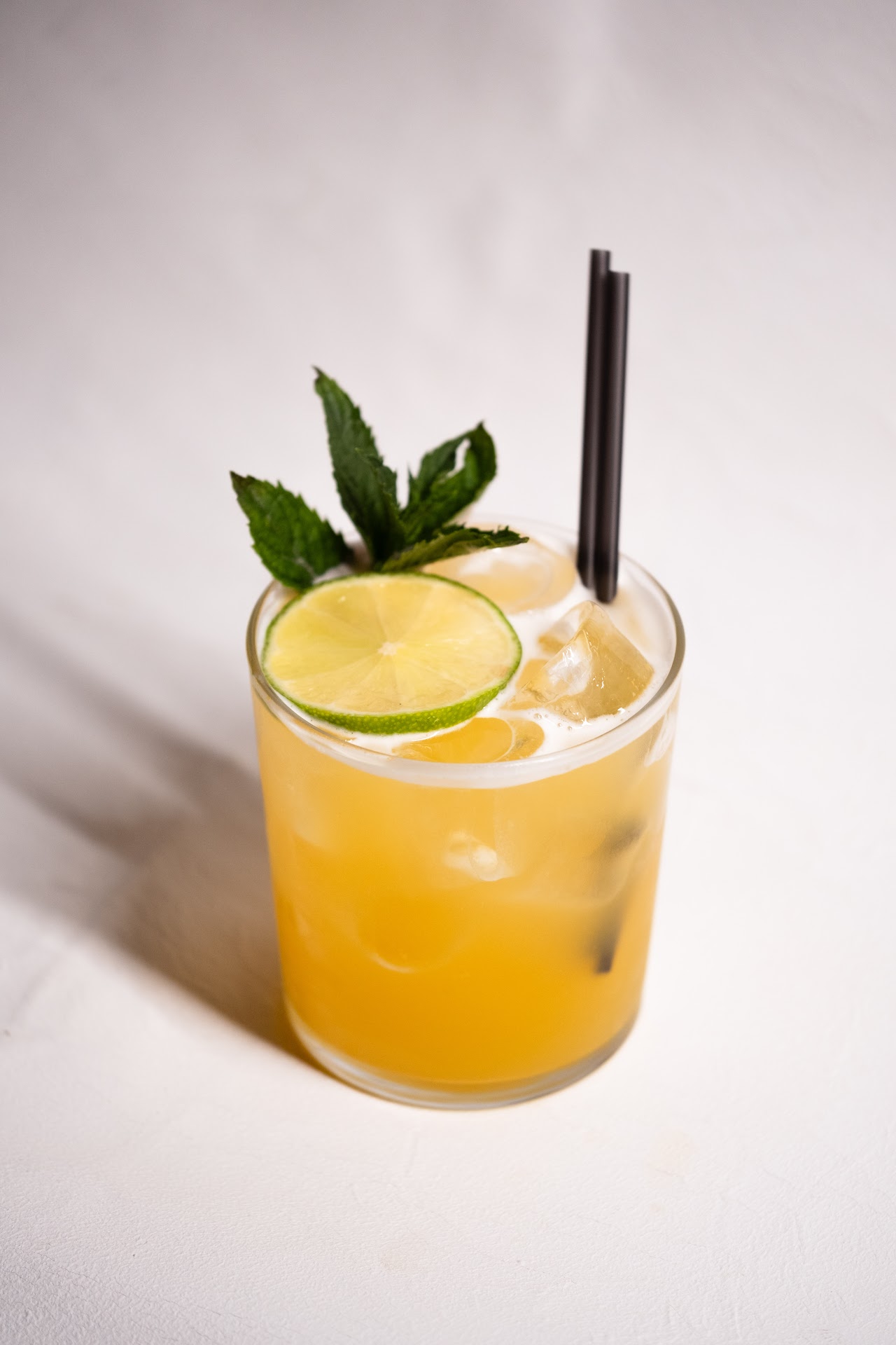 Hangover Cafe&Bar