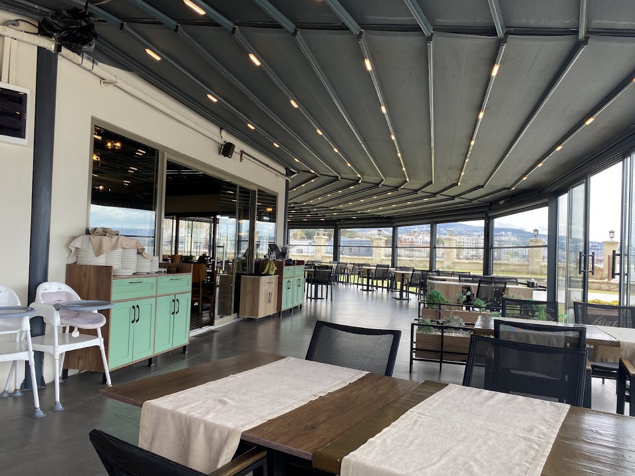 Revgan Restaurant